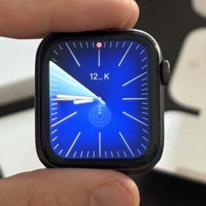 Apple Watch SE 44mm GPS + Cellular - 81%