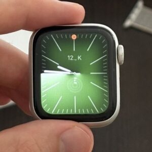 Apple Watch SE 40mm GPS - 83%